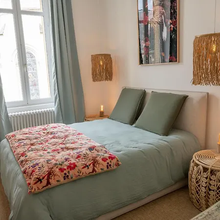Immeuble H4 - Cozy & Comfortable Stay La Fleche Exterior photo