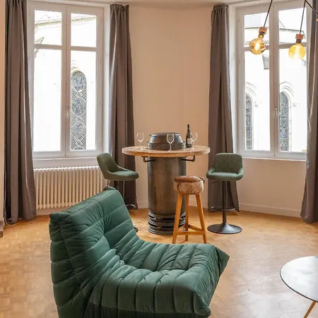 Immeuble H4 - Cozy & Comfortable Stay La Fleche Room photo