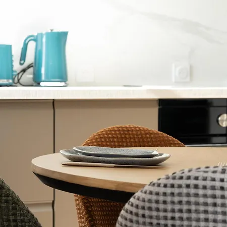 Immeuble H4 - Cozy & Comfortable Stay La Fleche Room photo