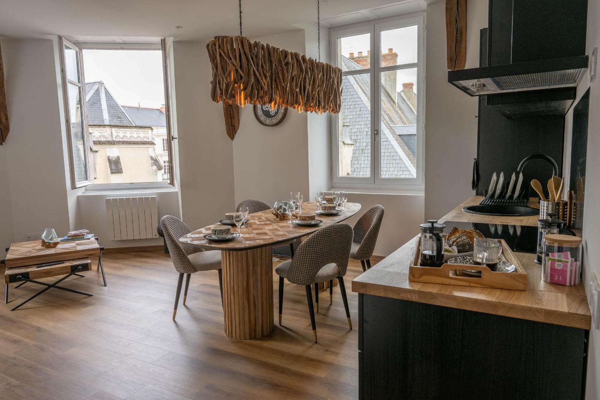 Immeuble H4 - Cozy & Comfortable Apartment