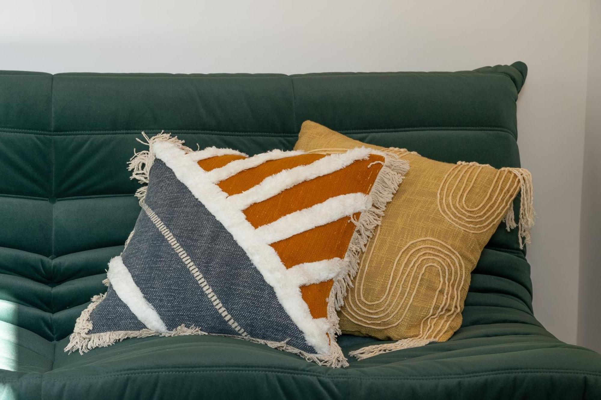 Immeuble H4 - Cozy & Comfortable Apartment *