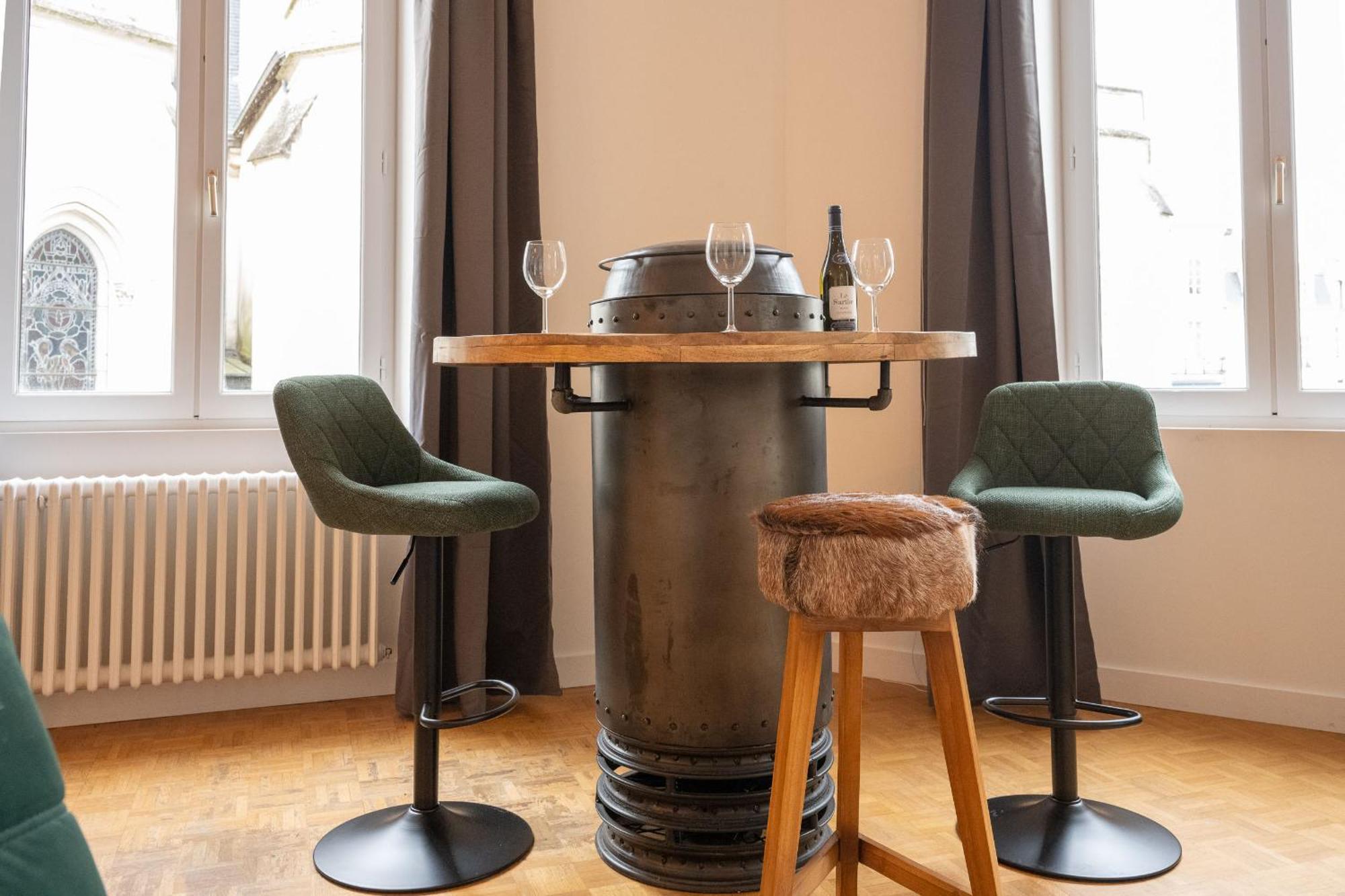 Immeuble H4 - Cozy & Comfortable Apartment La Fleche