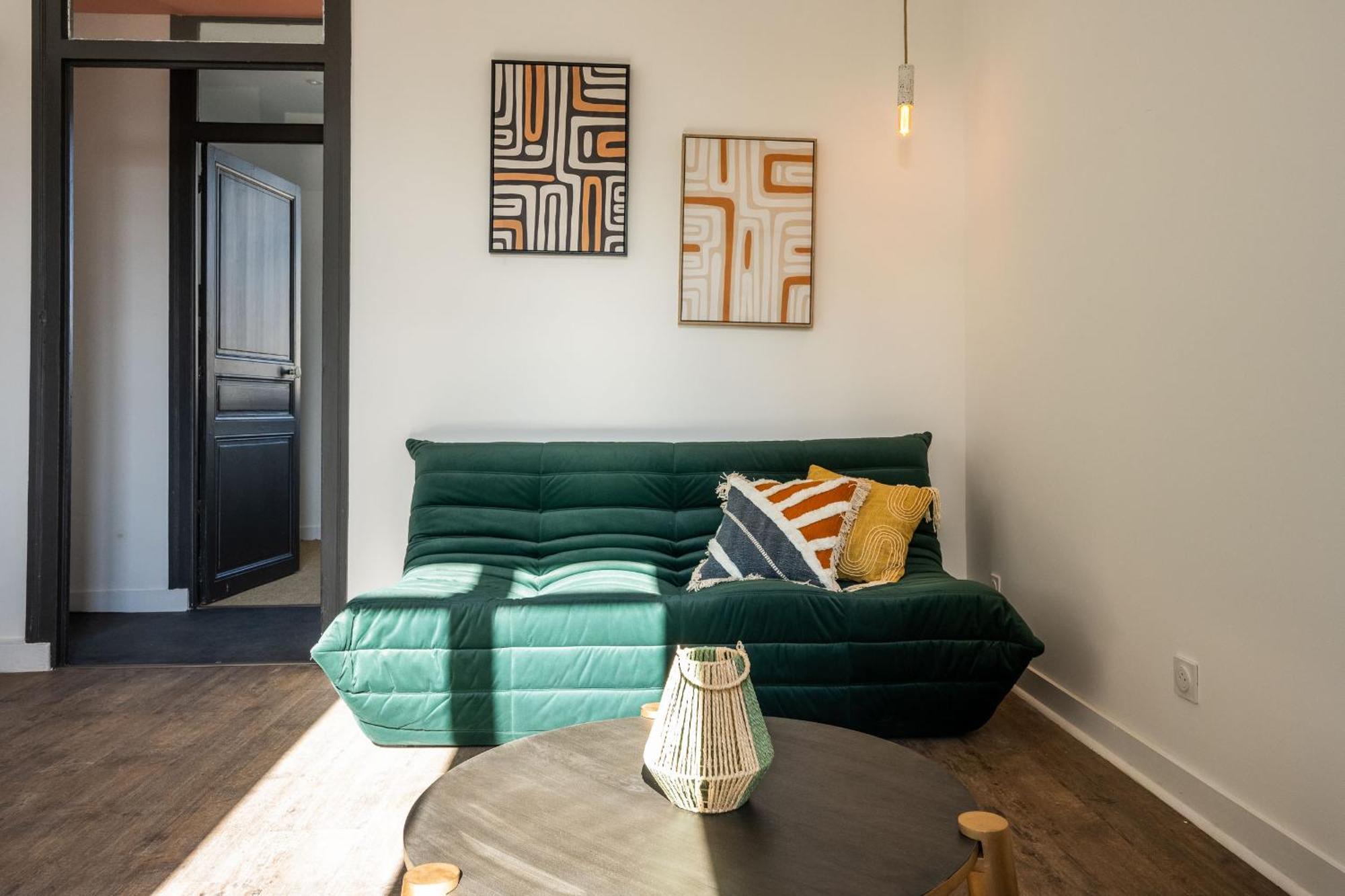 Immeuble H4 - Cozy & Comfortable La Fleche